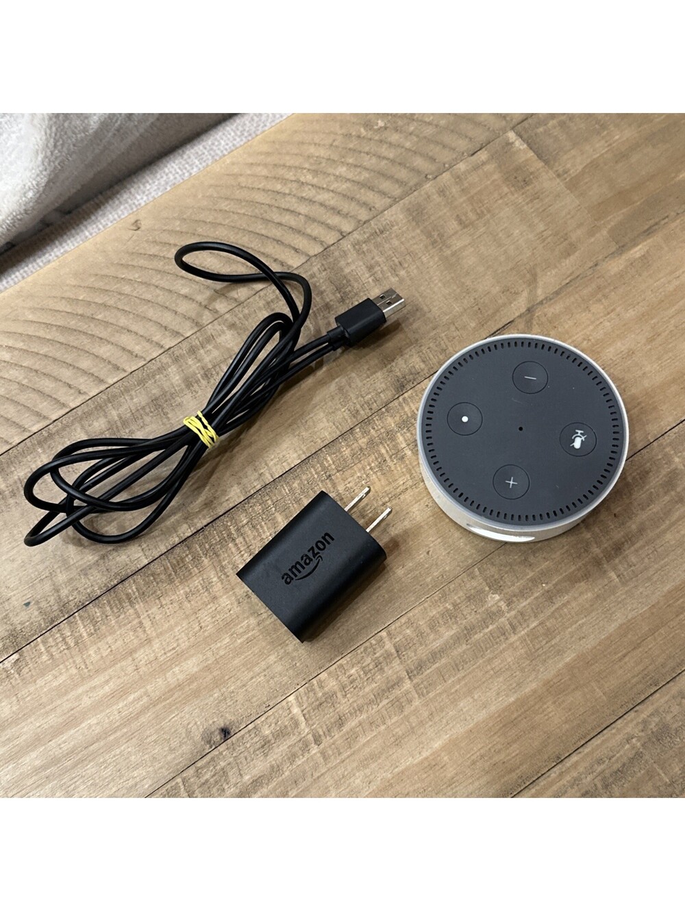 Amazon Echo Dot (2nd Generation) Smart Assistant - White